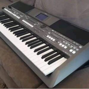 teclado yamaha psr s670